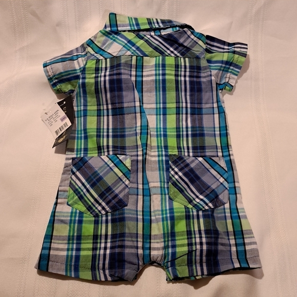 U S POLO ASSN 6-9 months plaid romper New - Picture 2 of 4